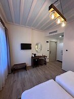 Cunda Nisa Otel