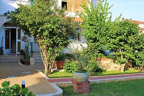 Impeccable 2-bed Apartment in Rab