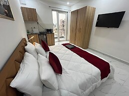 The Lodgers Studio Apartment Sector 52