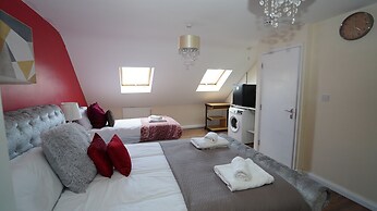 59B Comfortable Home Sleeps 8