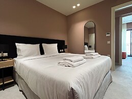 Centro Vero Suites by Omilos Hotels