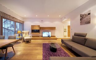Grischuna Mountain Lodge
