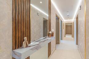 GLOBALSTAY. Creek Horizon Tower 2