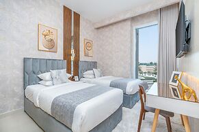 GLOBALSTAY. Creek Horizon Tower 2