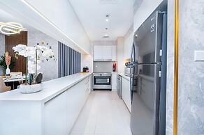 GLOBALSTAY. Creek Horizon Tower 2