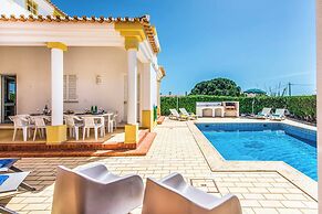 Villa Candeias