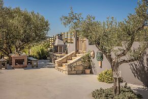 Villa Elaion