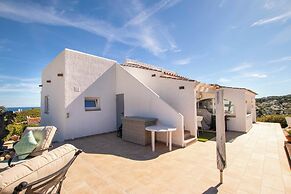 Villa Ayora