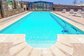 Villa Cervera