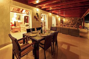 Villa Dos Piedras
