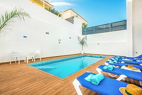 Villa Aventura