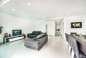 Villa Aventura