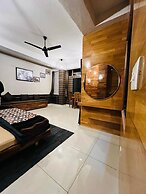 Snooze Cottage