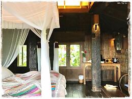 Baan Mon Muan