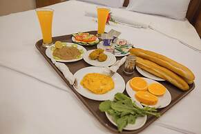 Sama hotel