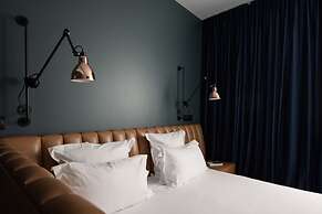 1.75 Paris Le Charme