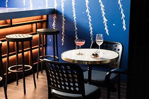 1.75 Paris Le Charme
