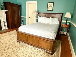 Black Walnut Inn