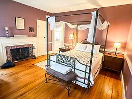 Black Walnut Inn