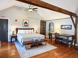 Black Walnut Inn