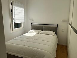 Victoria Studio