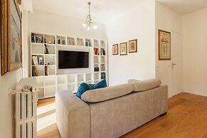 Orsini by Mmega