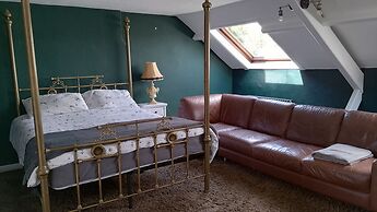 The Bear House B&B