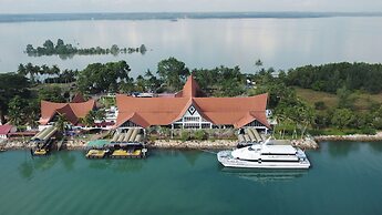 Hotel Indigo Bintan Lagoi Beach by IHG