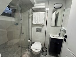ASLAN AİRPORT HOTEL