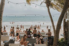 Sana Tulum Beachfront Boutique Hotel
