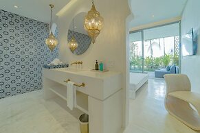 Sana Tulum Beachfront Boutique Hotel