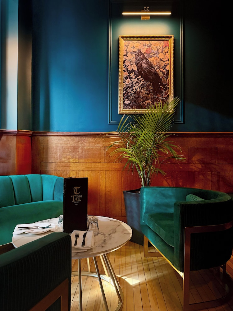 Tait House Boutique Hotel