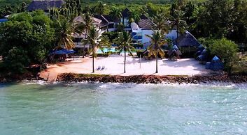 Beach comber hotel and aprtments