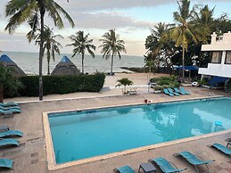 Beach comber hotel and aprtments