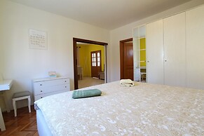 Apartments Folo