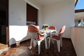 Apartments Folo