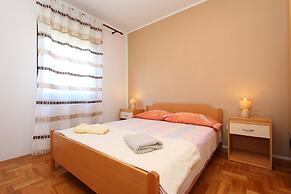 Apartments Folo