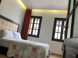 MINA HOUSE