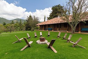 UVENCE GARDEN HOTEL