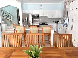 Silver Sands Beach Villa #3 - 4bd