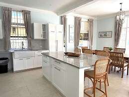 Silver Sands Beach Villa #3 - 4bd