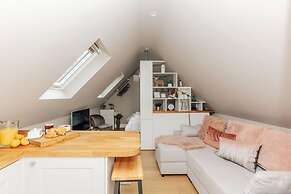 Hygge Lodge - From 110 Per Night