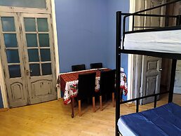 J Square Hostel