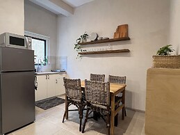Haifa Downtown Eco Apt by Sea N' Rent