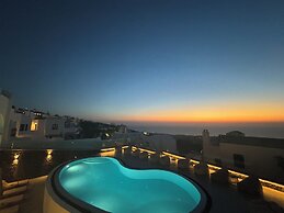 Kudos Suites Firostefani