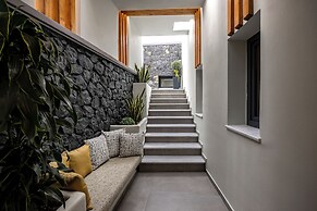 Kudos Suites Firostefani