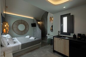 Kudos Suites Firostefani