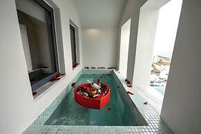 Kudos Suites Firostefani