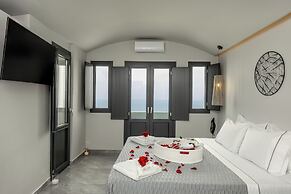 Kudos Suites Firostefani