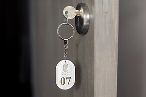 Seven Stays Maadi